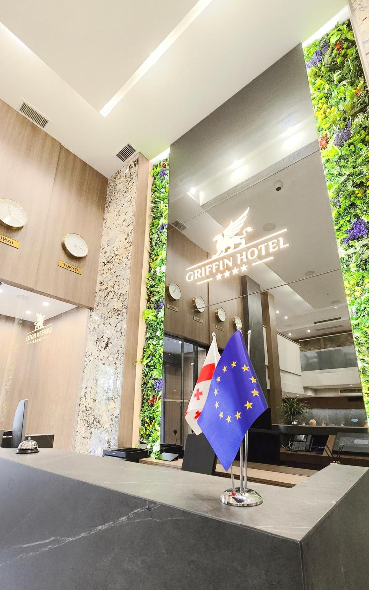 Griffin Hotel Tbilisi Exteriör bild